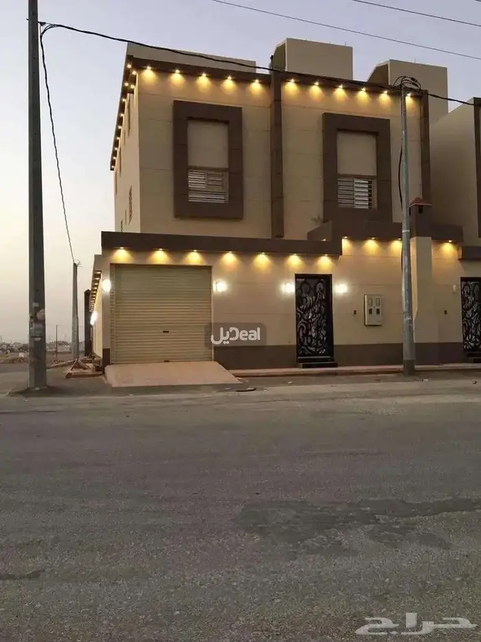 فيلا للبيع بحي البيان 1