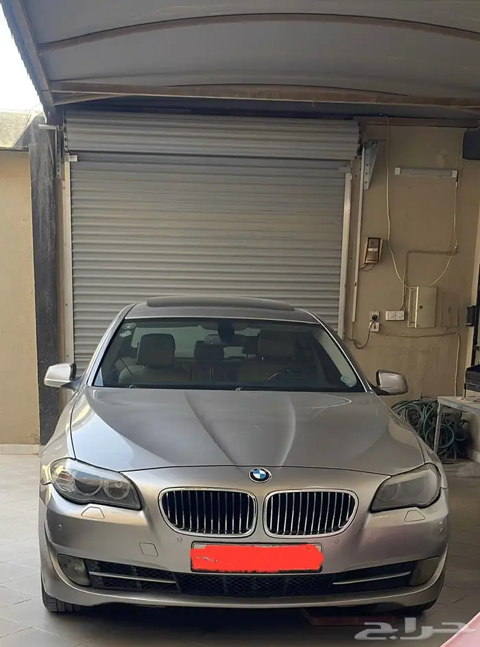 بي ام دبلليو 528i 3