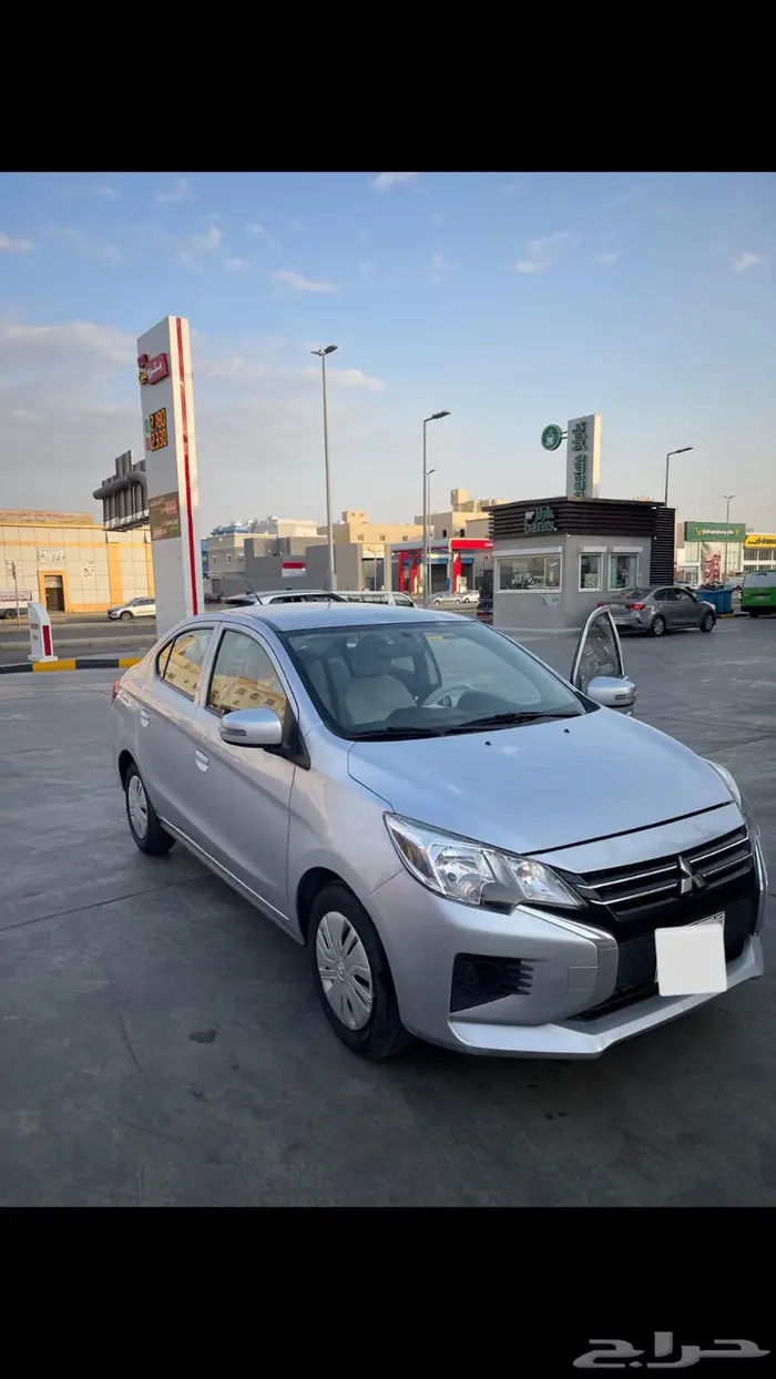 للبيع اتراج 2023 نظيف الممشى 51 الف 0