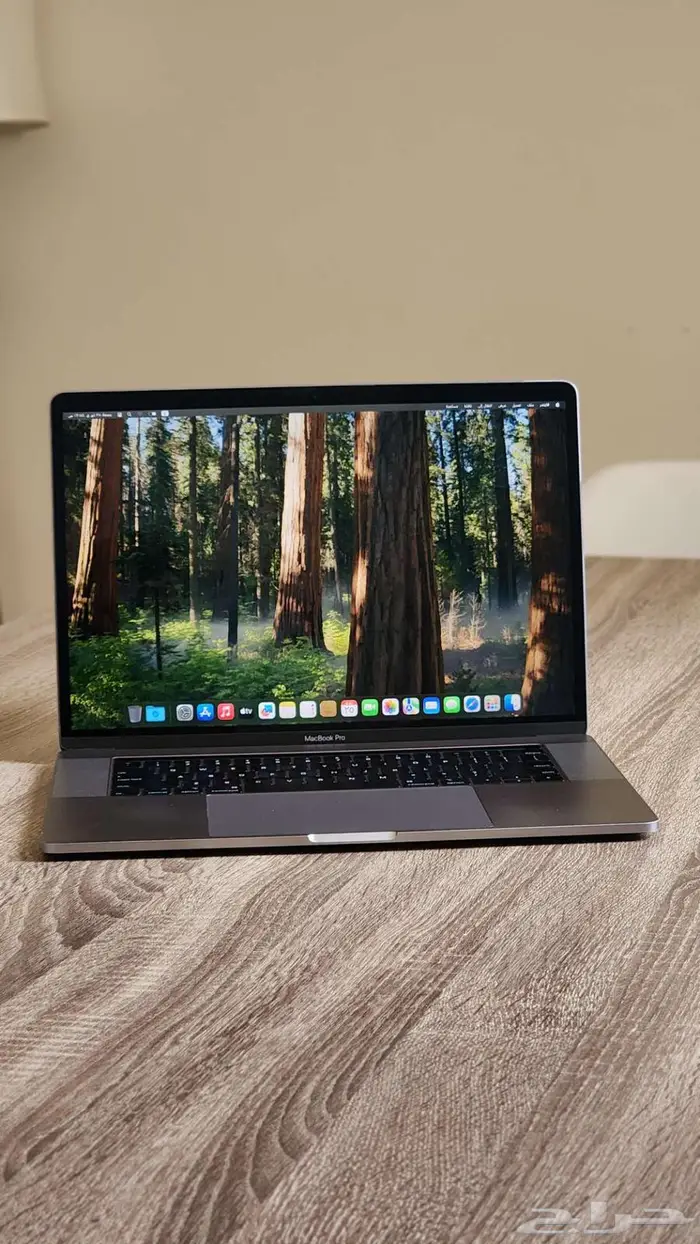 ماك بوك برو MacBook Pro 1