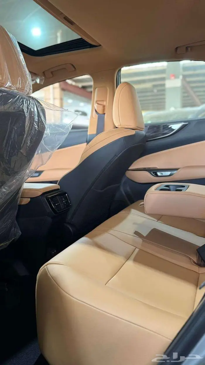 لكزس nx 350 aa 9