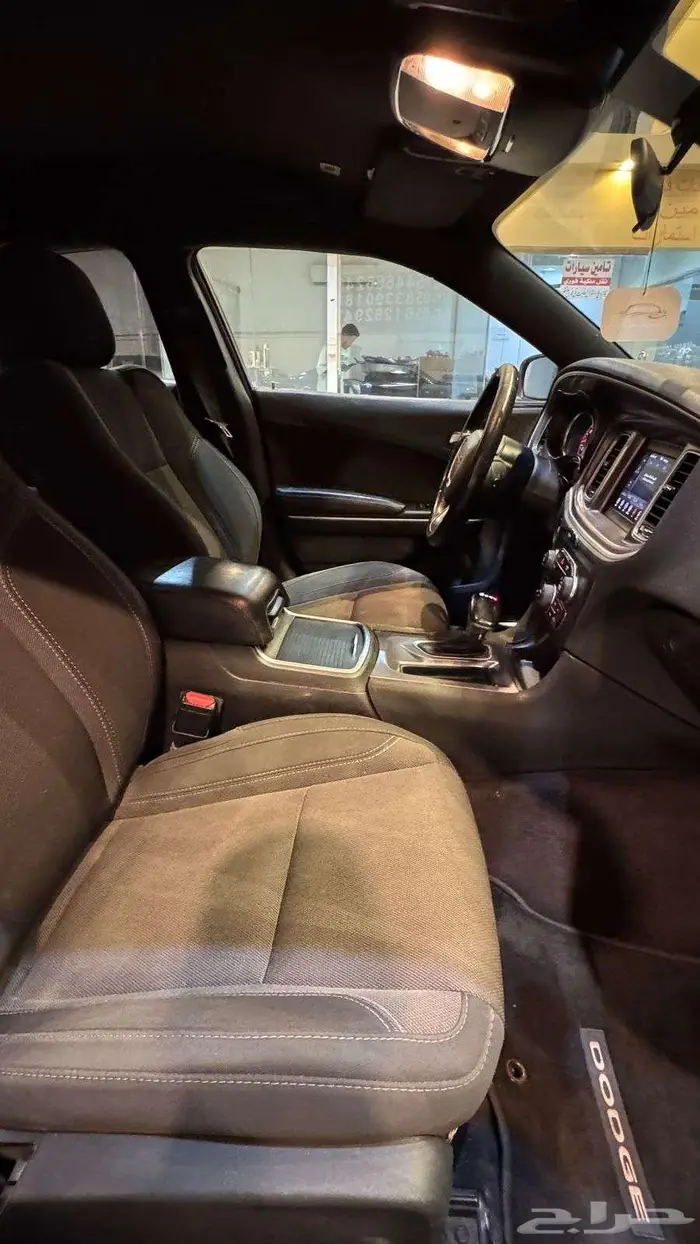 دودج تشارجر SXT 2019 19