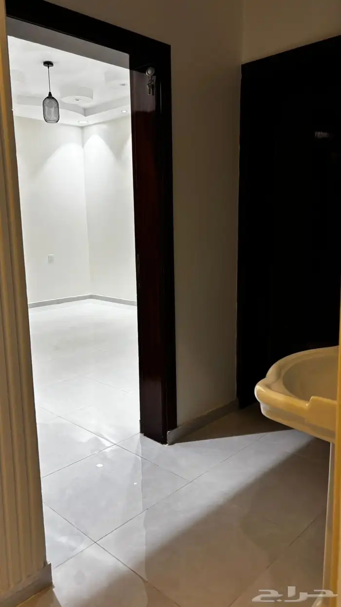 شقه 4 غرف للايجار وسام 1 13
