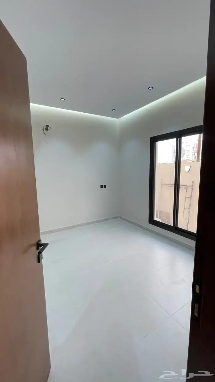 شقق 9