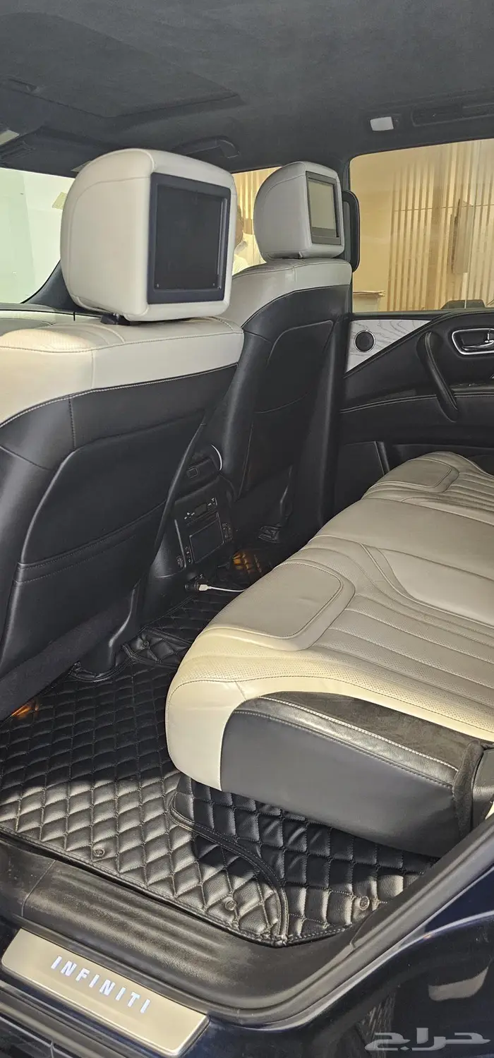 جيب نيسان انفينتي QX80 ليمتيد 2
