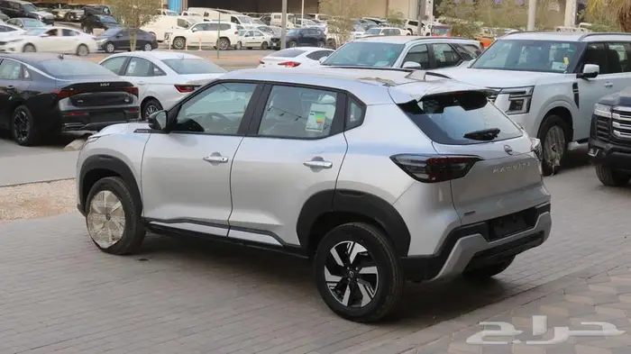 . نيسان ماغنايت 2025 بكل فئاتها والوانها موجوده كاش او اقصاد 5