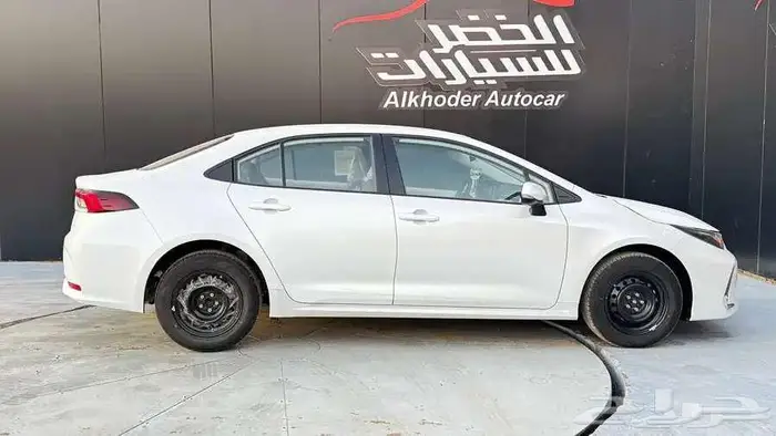 تويوتا كورولا محرك 2.0 2025 استاندر 3