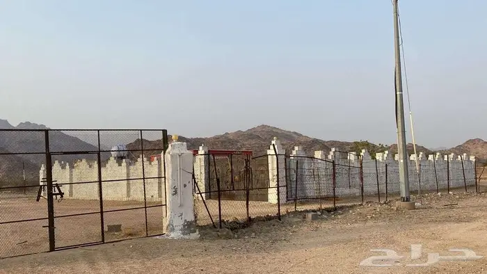 للبيع مزرعة 1