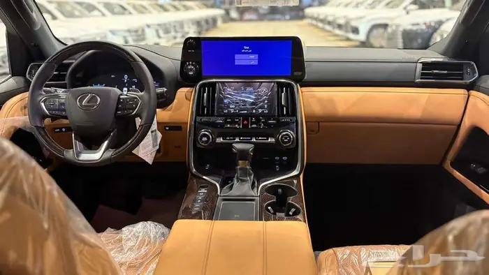 لكزس LX600 BB لون تيتانيوم سعودي 8