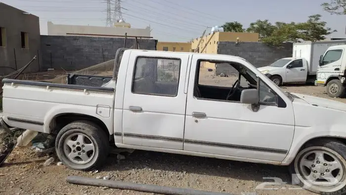 للتشليح جيب باجيرو و ونيت نيسان 1