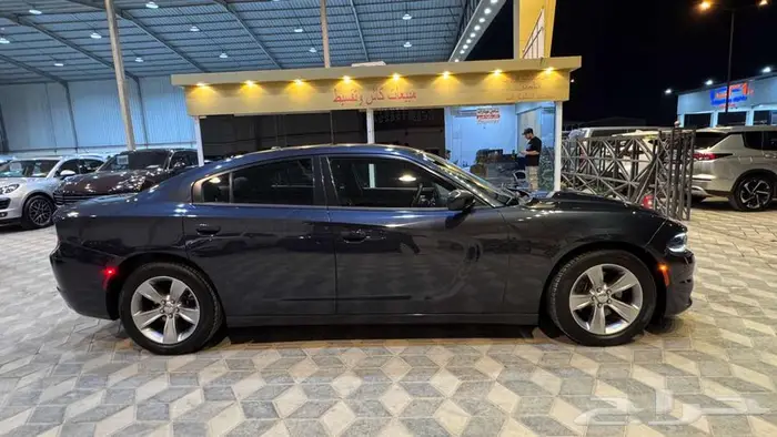 دودج تشارجر SXT 2018 فتحة سقف 6