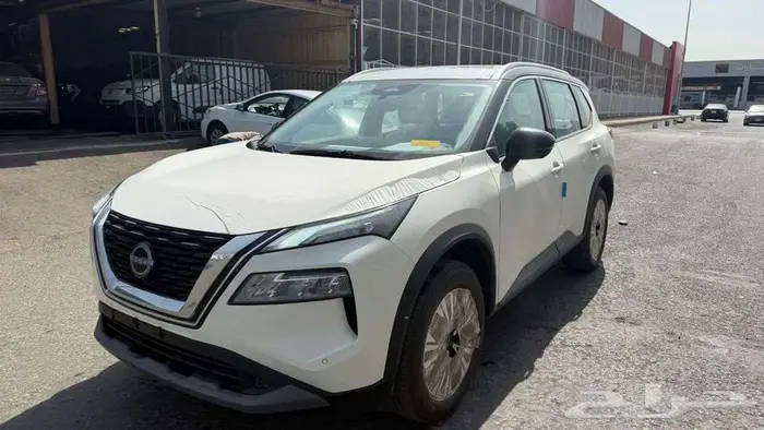 نيسان اكس تريل SV PLUS نص فل بانوراما 2025 1