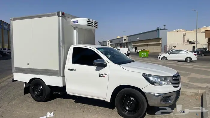 هايلوكس ثلاجه للاجار 0