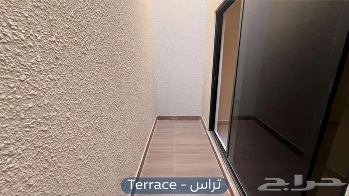شقة للإيجار   حي التعاون 6