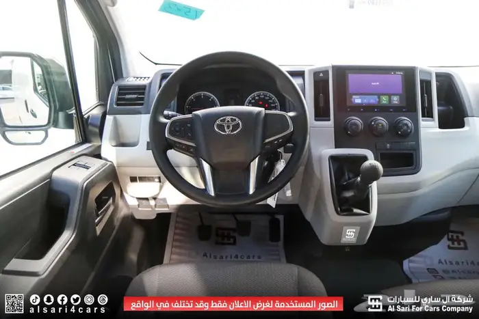 تويوتا هايس بضاعة سقف عالي بنزين 2025 16