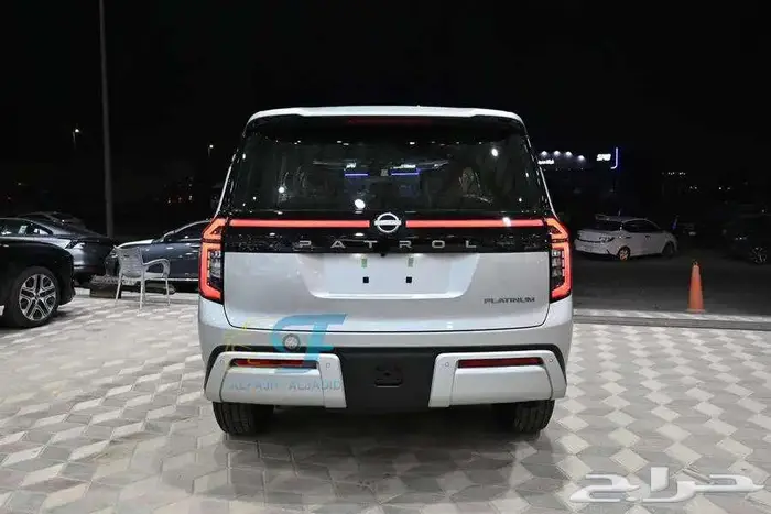 نيسان باترول بلاتنيوم 2025 فل كامل تنقس طبيعى 3
