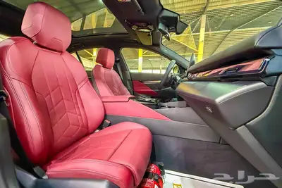 BMW 520i LAXURY 2025 رمادي غامق index