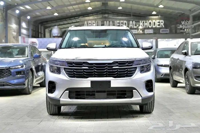كيا سيلتوس 2025 ستاندر مطور لدى شركة عبدالمجيد الخضر 0