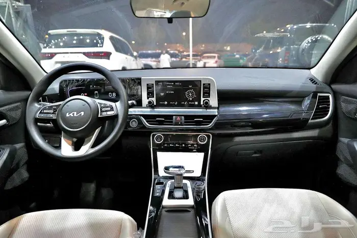 كيا سيلتوس 2025 ستاندر مطور لدى شركة عبدالمجيد الخضر 11