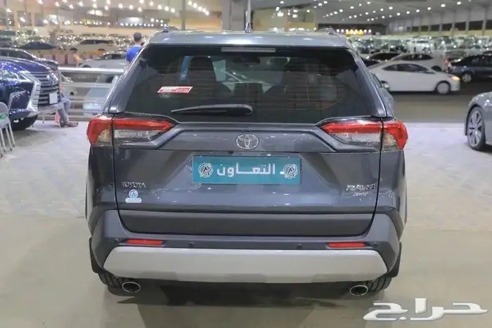 تويوتا راف فور فل كامل ادفنشر بانوراما جلد بنزين موديل 2023 5