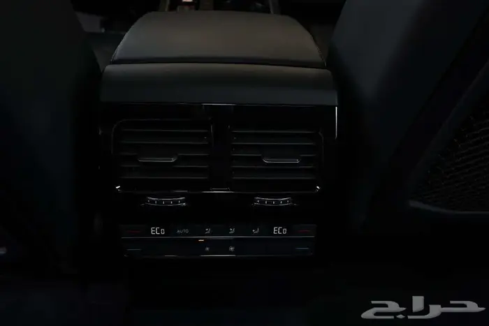 فولكس واجن طوارق موديل 2021 15