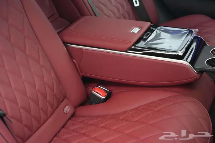مرسيدس S 500 موديل 2025 أصفار خليجي رمادي سيليكون أحمر 14