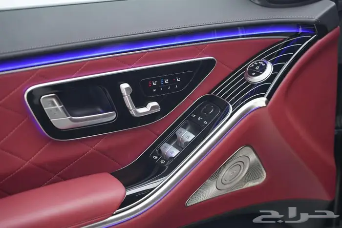 مرسيدس S 500 موديل 2025 أصفار خليجي رمادي سيليكون أحمر 12