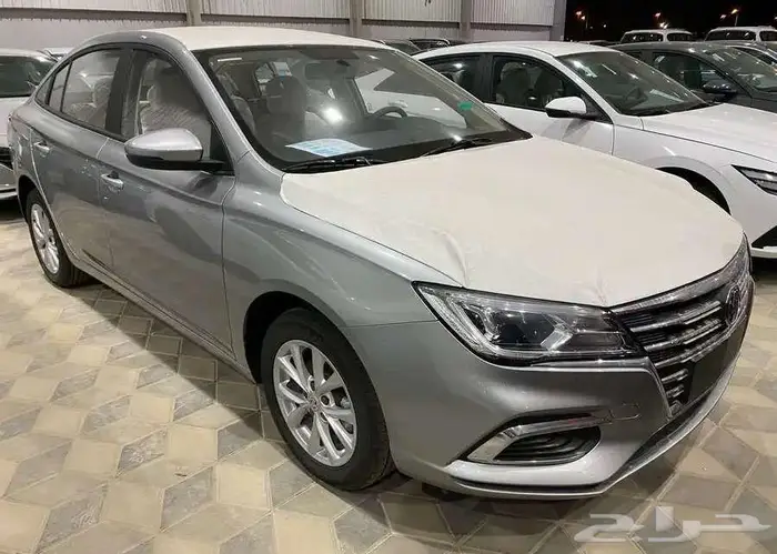 ام جي MG5 ستاندر 2025 اصفار 9