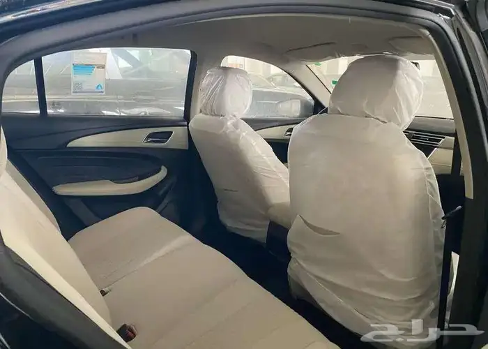 ام جي MG5 ستاندر 2025 اصفار 21