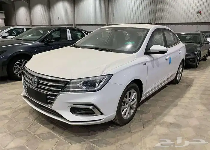 ام جي MG5 ستاندر 2025 اصفار 1