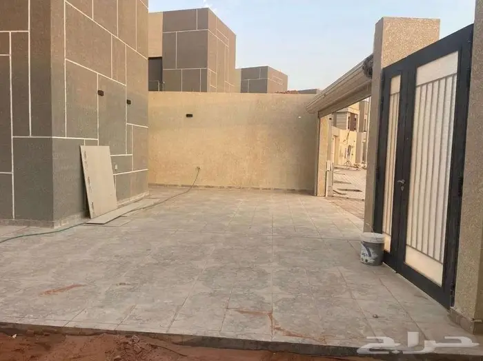 فيلا مميزه للايجار في الجنادريه (مجتمع المشرقيه) الرياض 3