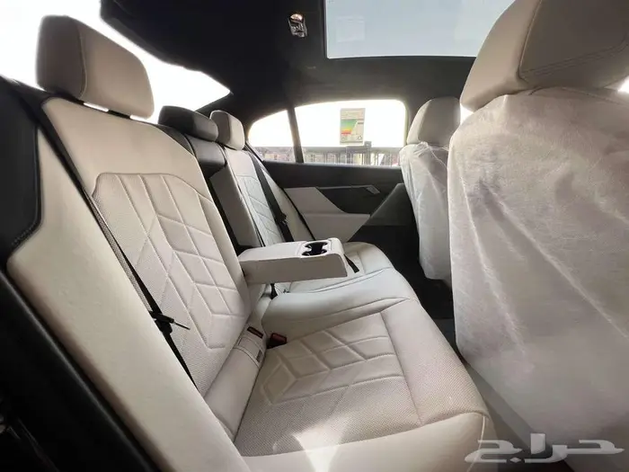 BMW 520i 2025 عرض خاص 17