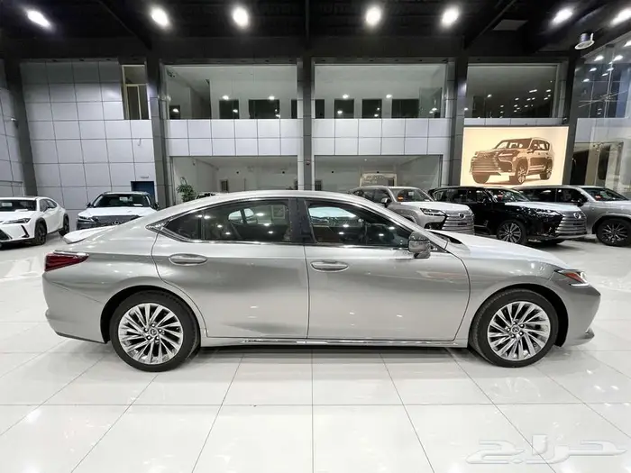 لكزس ( ES 350 CC ) موديل 2025 أقل الأسعار 5