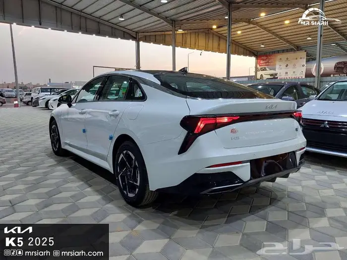 كيا K5 ستاندر مطور بانوراما 2025 12