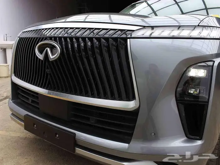 إنفينيتي QX80 سينسورى 2025 4