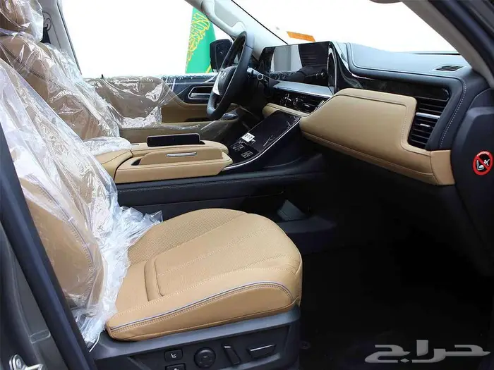 إنفينيتي QX80 سينسورى 2025 10