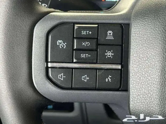 فورد F150 XLT موديل 2024 6 سلندر اسود 9