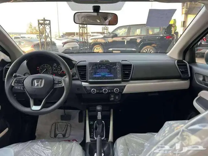 هوندا سيتي ستاندر 2025 12