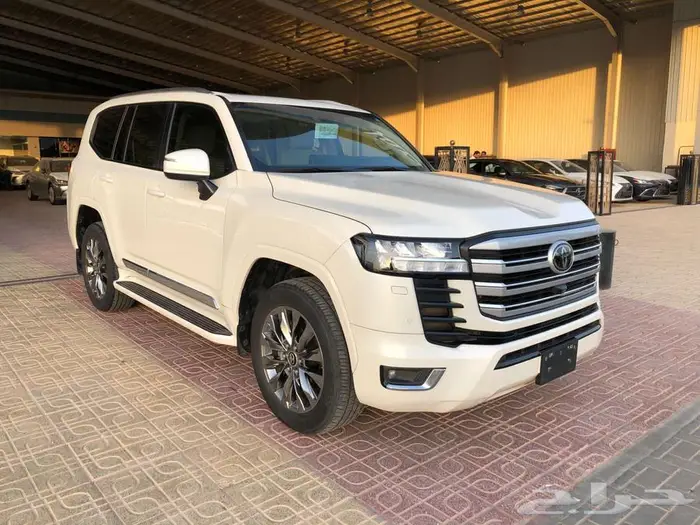 تويوتا لاند كروزر 2023 L5 سعودي 1