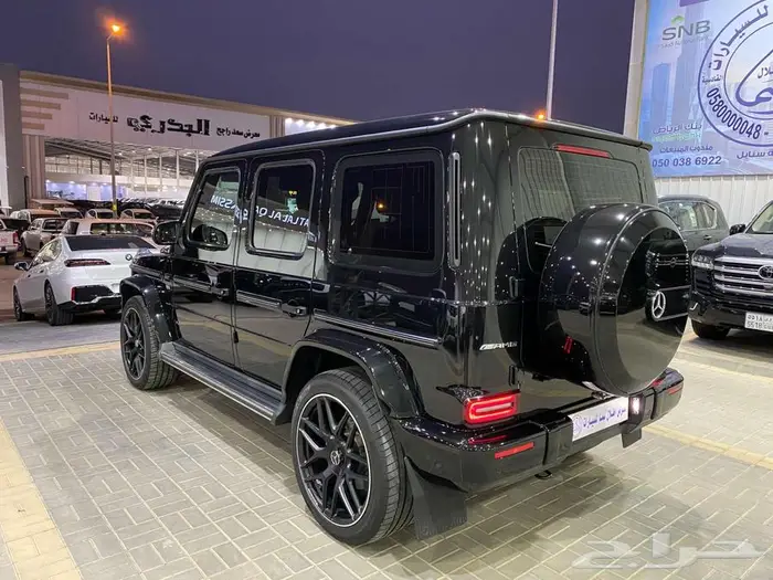 مرسيدس G500 موديل 2022 اسود ماشيه 46000كم 33