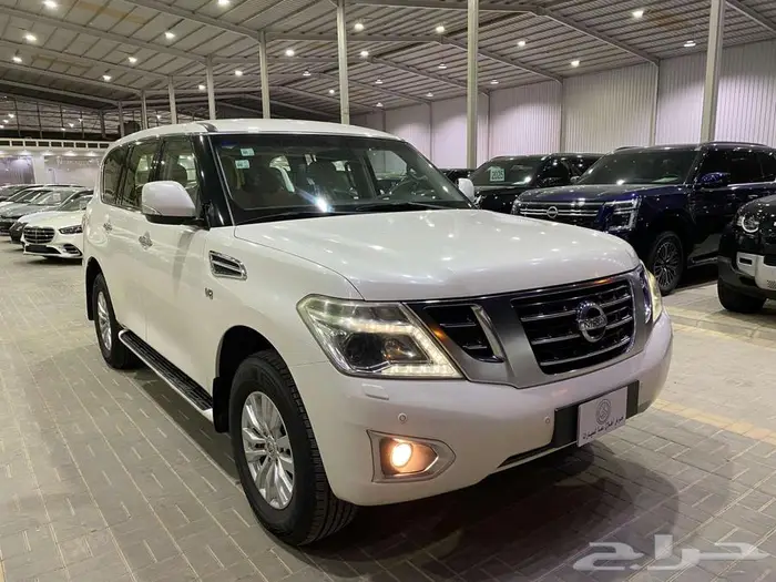 نيسان باترول LE 2016 ابيض ماشيه 225000كم 7