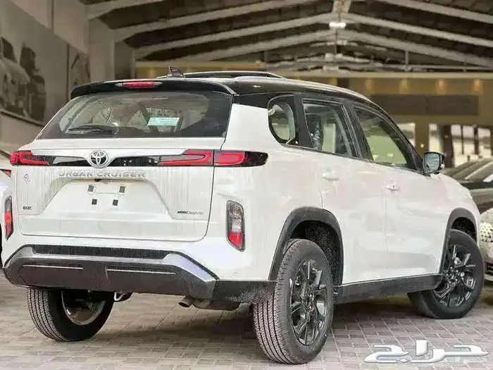 تويوتا اوربان كروز فل 2025 كاش واقساط 3