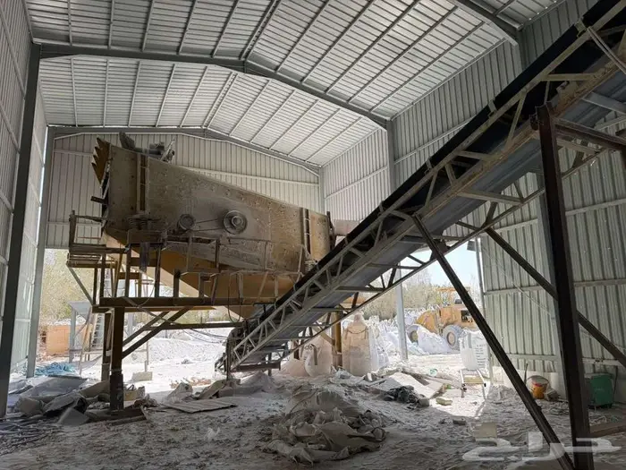 للبيع مصنع لفرز وتعبئة الرمل السيليكا بطريق الخرج 11