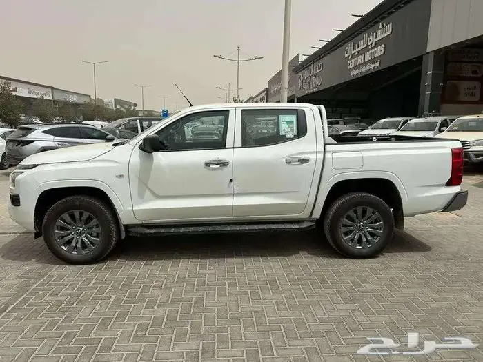 ميتسوبيشي L200 غمارتين دبل نص فل اوتوماتيك 2024 مبيعات بنوك 2