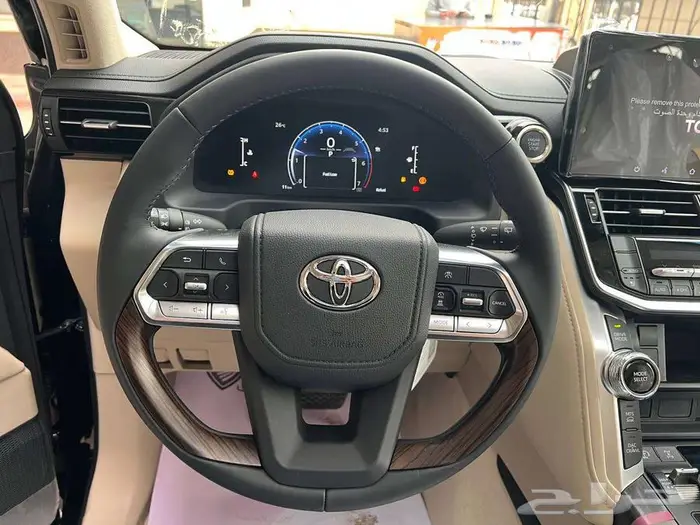 تويوتا لاند كروزر GXR4 2025 كاش واقساط ودفعتين 10