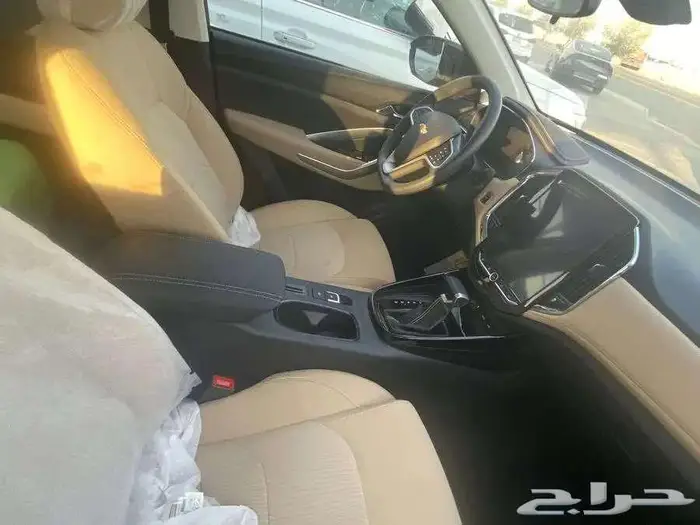 شفروليه كابتيفا بريمير 2025 4