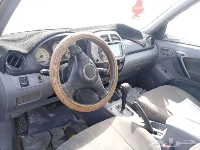 قطع غيار فقط تويوتا راف فور 1