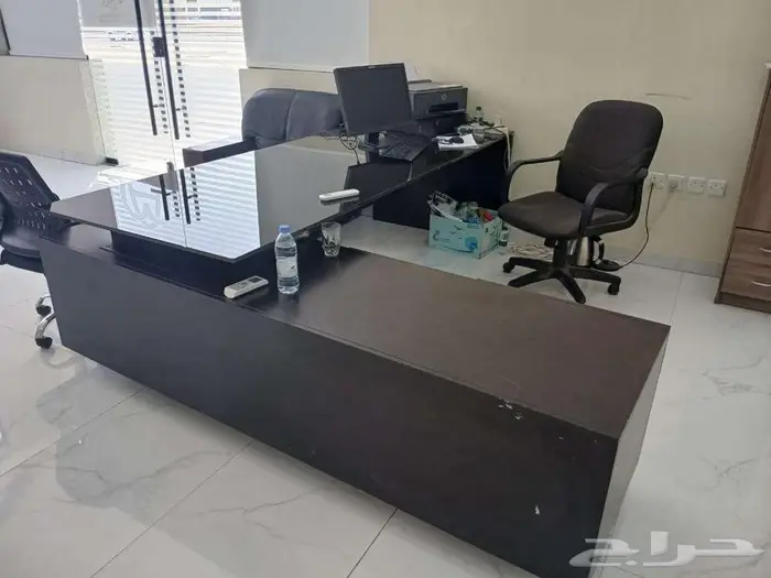 مكتب vip للبيع بمخرج 30 1
