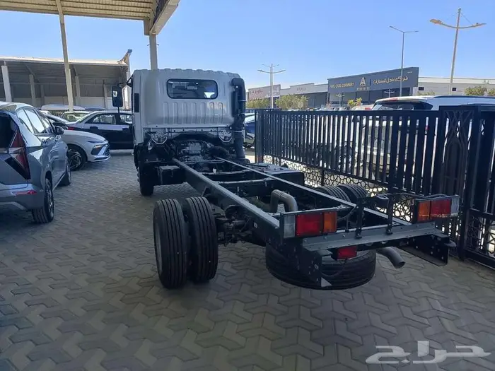ايسوزو دينا 4 طن شاص 4.95 موديل 2025 2