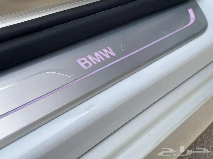 بي إم دبليو 750LI أبيض 2016 فل ماشي 25 ألف بحالة ممتازة جدا 63